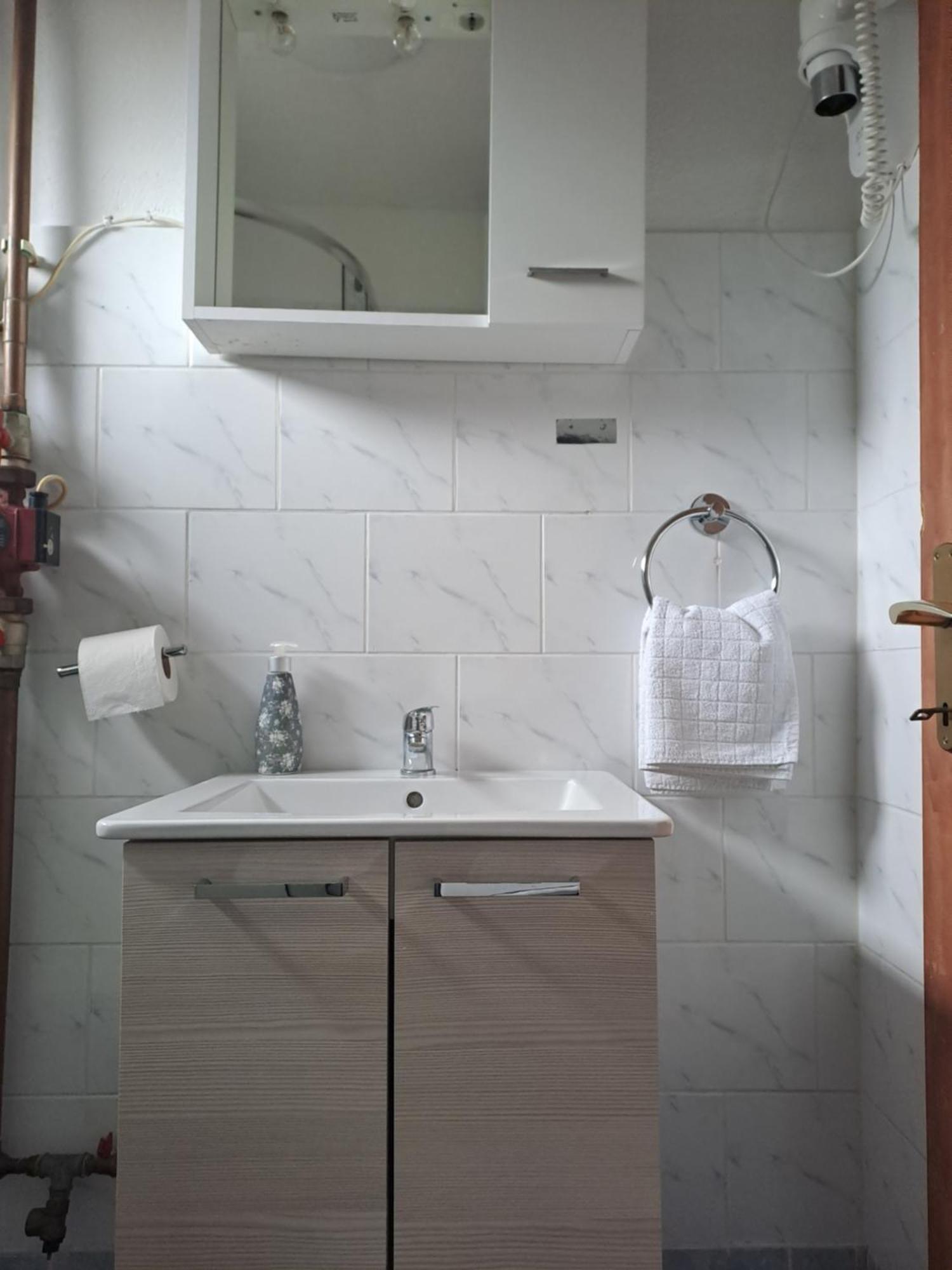 Guesthouse Andrea بولجاناك المظهر الخارجي الصورة