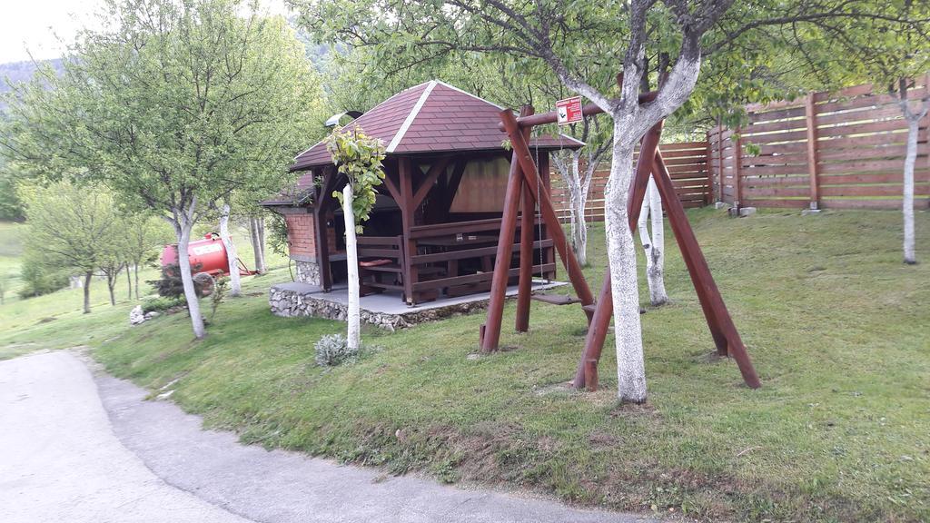 Guesthouse Andrea بولجاناك المظهر الخارجي الصورة